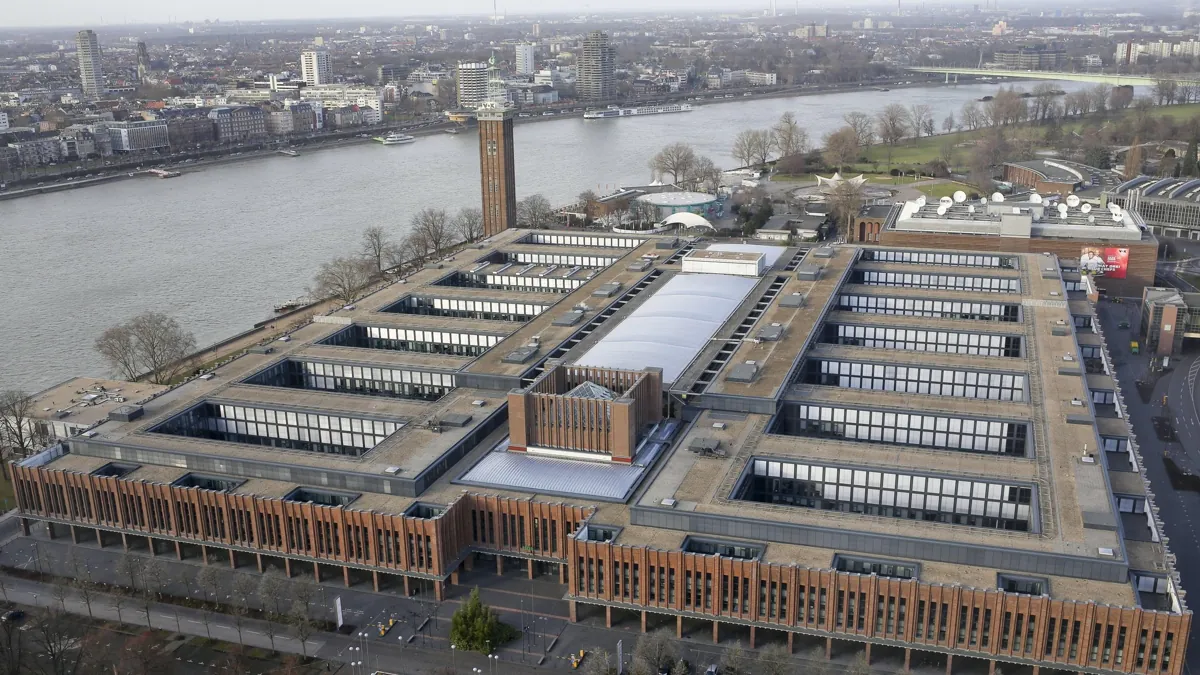 RTL Rheinhallen, Köln